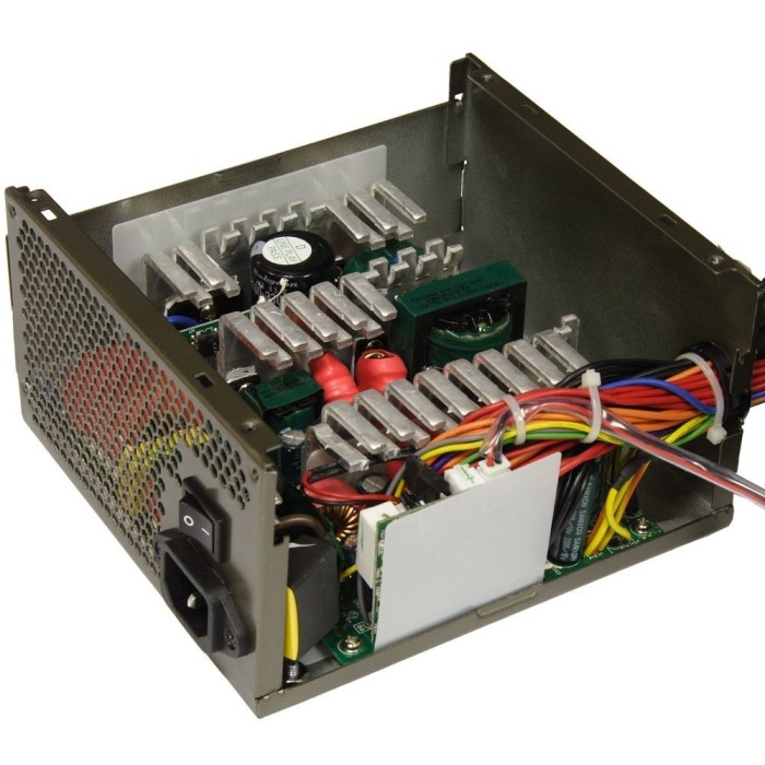 Блок живлення Aerocool VX-700 700W 80% (VX-700)