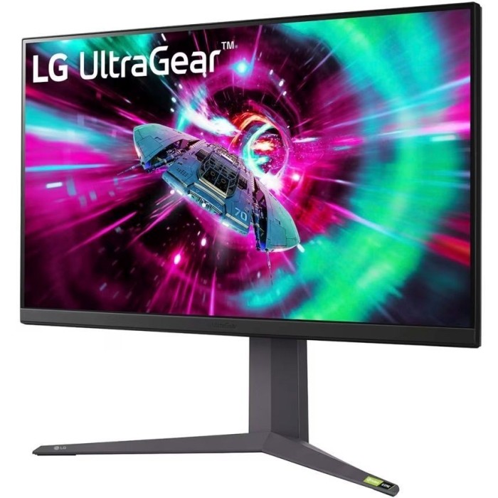 Монітор LG 31.5 32GR93U-B 2xHDMI, DP, USB, Audio, IPS, 3840x2160, 144Hz, 1ms, DCI-P3 95%, G-SYNC, FreeSync, Pivot, HDR400 (32GR93U-B)
